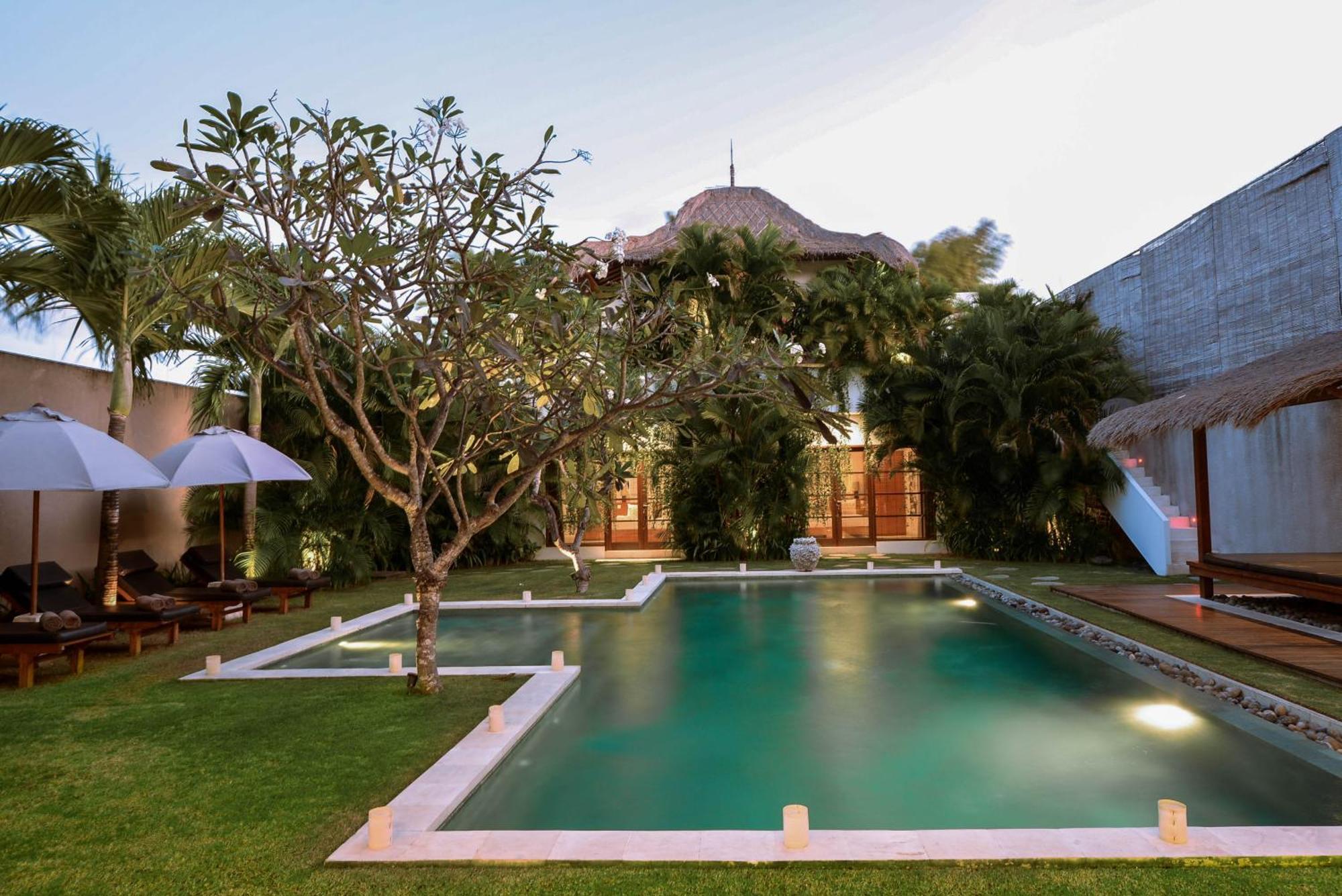 Villa Chocolat Seminyak Exterior photo